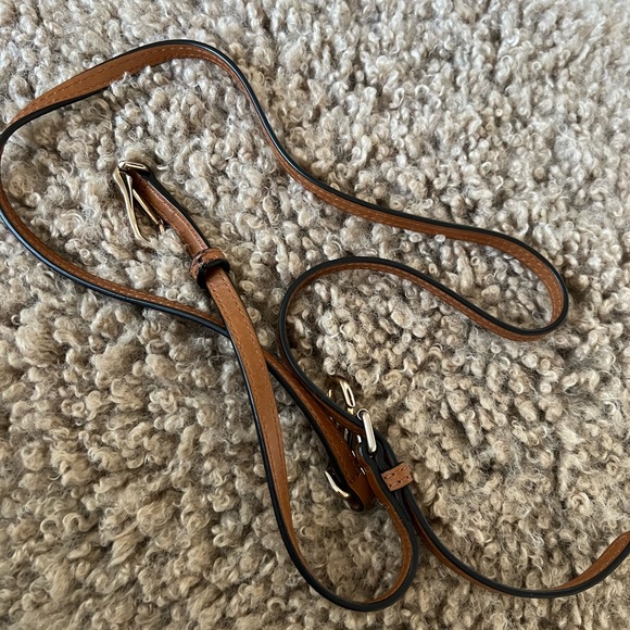 Burberry Crossbody/Wristlet with Straps! - Picture 9 of 14